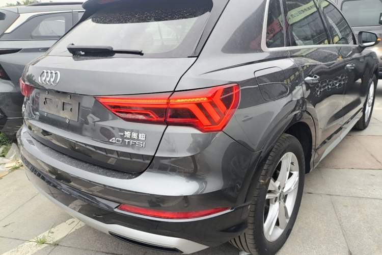 Used Audi Q3 2019 40 TFSI Fashionable and Elegant Model Rear Right 45 Deg
