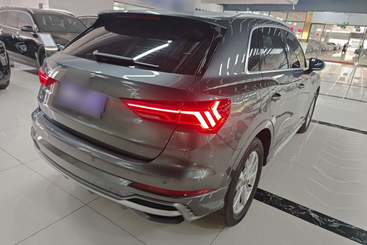 Used Audi Q3 2019 35 TFSI Advanced Dynamic Edition Rear Right 45 Deg