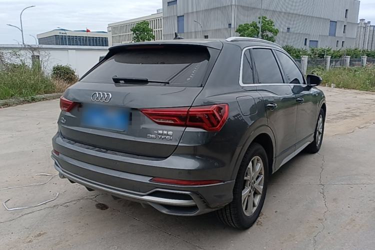 Used Audi Q3 2019 35 TFSI Advanced Dynamic Edition Rear Right 45 Deg