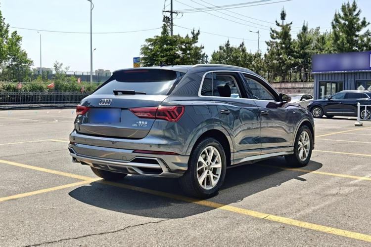 Used Audi Q3 2019 35 TFSI Advanced Dynamic Edition Rear Right 45 Deg