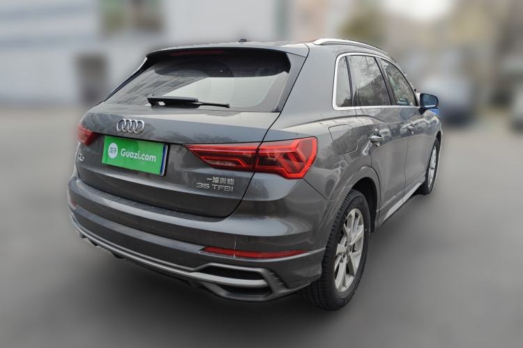Used Audi Q3 2019 35 TFSI Advanced Dynamic Edition Rear Right 45 Deg