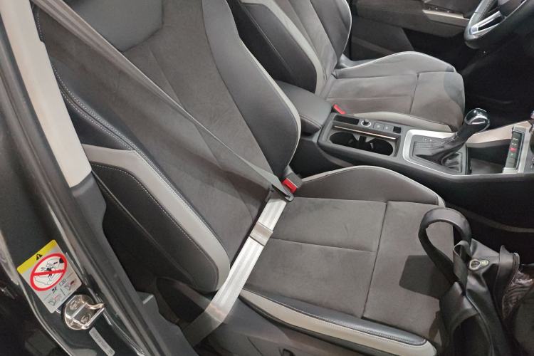 Used Audi Q3 2019 35 TFSI Advanced Dynamic Edition Right Front Seat