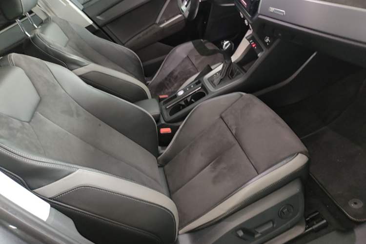 Used Audi Q3 2019 35 TFSI Fashion Dynamic Model Right Front Seat