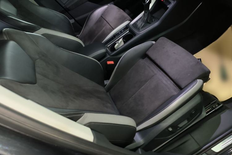 Used Audi Q3 2019 35 TFSI Fashion Dynamic Model Right Front Seat