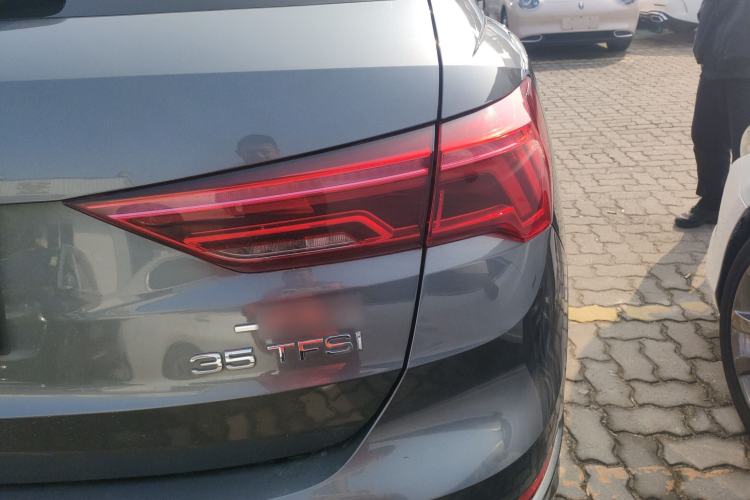 Used Audi Q3 2019 35 TFSI Advanced Dynamic Edition Right Rear Taillight