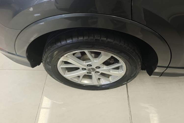 Used Audi Q3 2019 35 TFSI Advanced Dynamic Edition Right Rear Wheel Hub