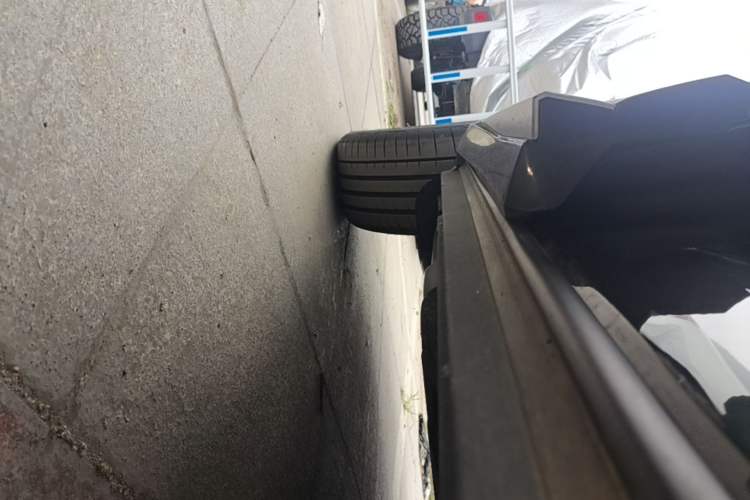 Used Audi Q3 2019 40 TFSI Fashionable and Elegant Model Right Side Sill