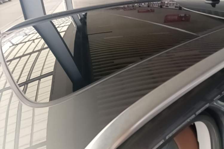 Used Audi Q3 2019 35 TFSI Fashionable and Elegant Model Roof