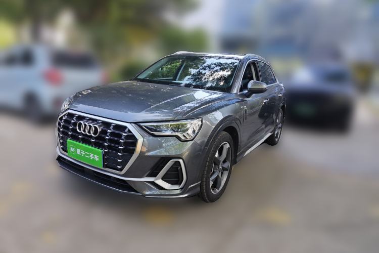 Used Audi Q3 2019 40 TFSI Fashion Dynamic Model Guazi used car, China used car export, Used car for sale, Used cars, Cheapest cars for sale