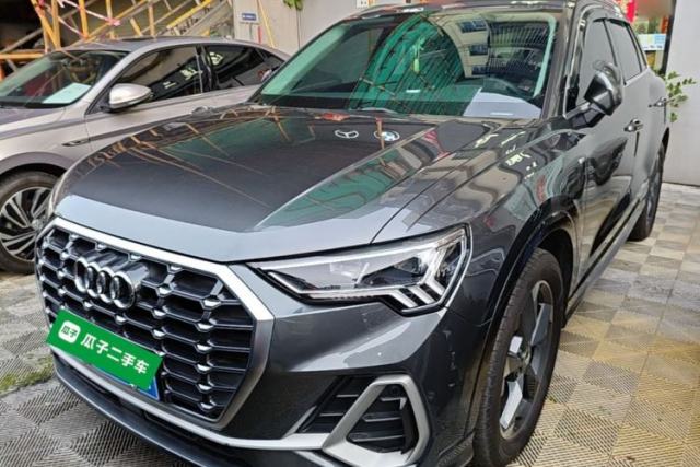 Used Audi Q3 2019 40 TFSI Fashion Dynamic Model