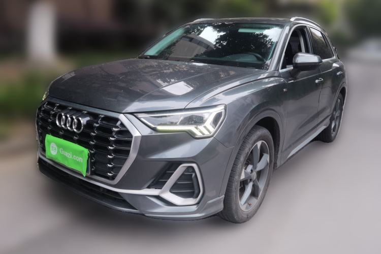 Used Audi Q3 2019 35 TFSI Fashion Dynamic Model Guazi used car, China used car export, Used car for sale, Used cars, Cheapest cars for sale