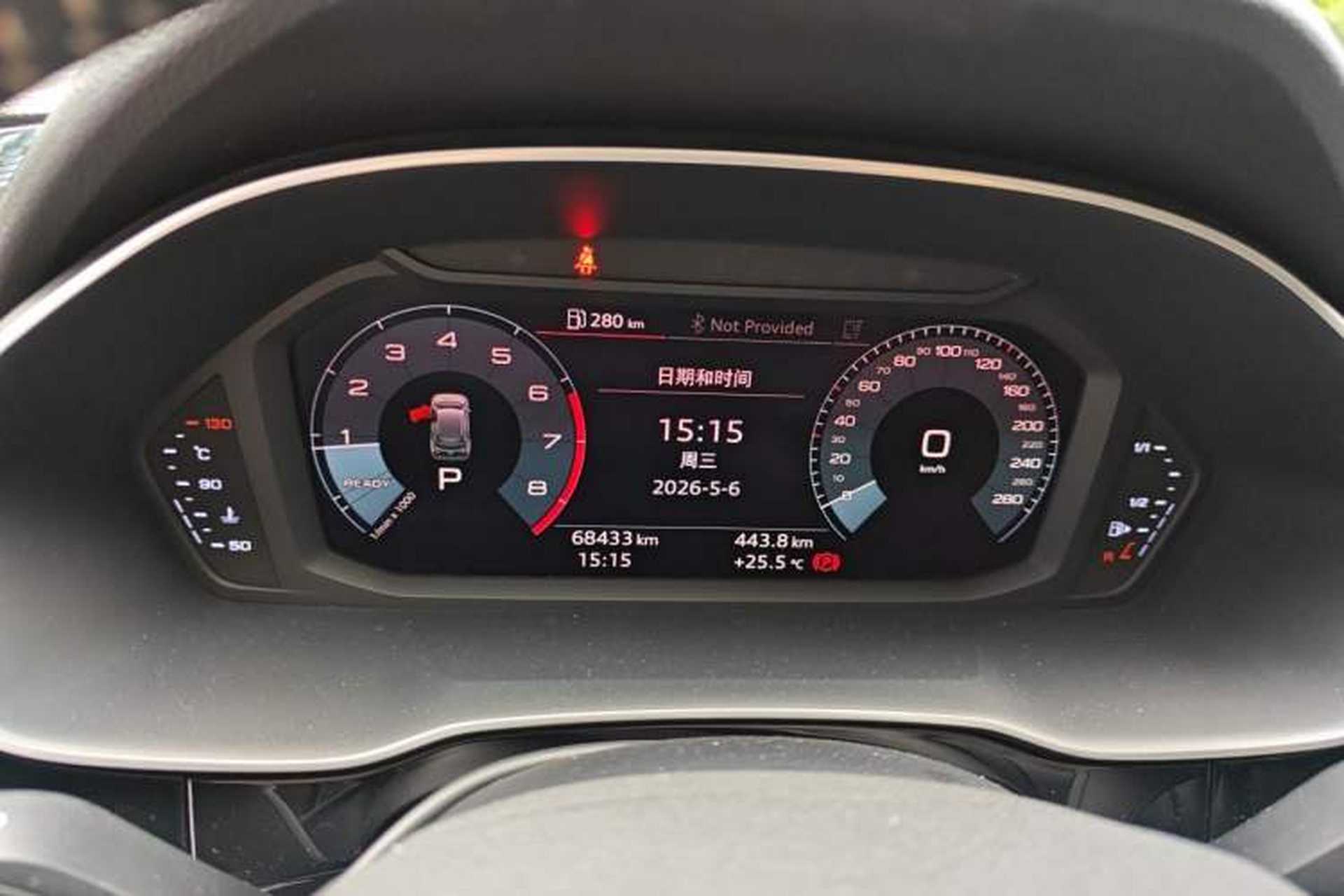 Used Audi Q3 2019 40 TFSI Fashionable and Elegant Model Instrument Cluster