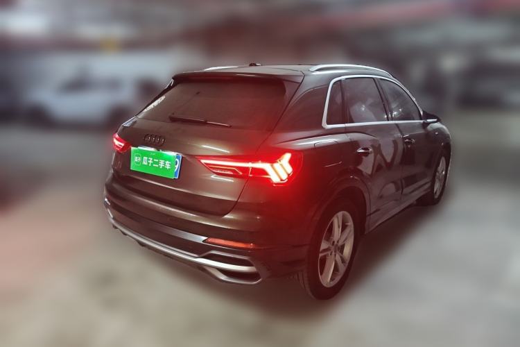 Used Audi Q3 2019 35 TFSI Advanced Dynamic Edition Rear Right 45 Deg