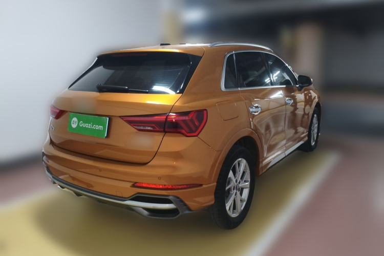 Used Audi Q3 2019 35 TFSI Advanced Dynamic Edition Rear Right 45 Deg