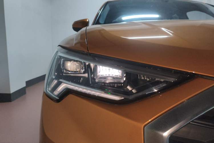 Used Audi Q3 2019 35 TFSI Advanced Dynamic Edition Right Front Headlight