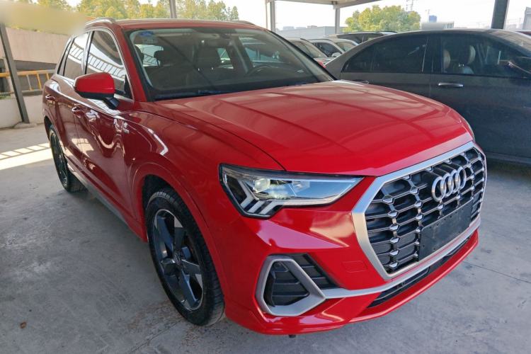 Used Audi Q3 2019 35 TFSI Fashion Dynamic Model Exterior 2