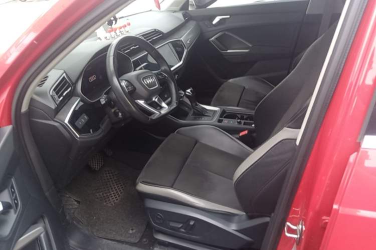 Used Audi Q3 2019 35 TFSI Fashion Dynamic Model Left Front Seat