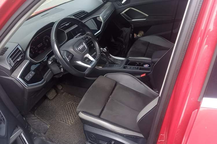 Used Audi Q3 2019 35 TFSI Fashion Dynamic Model Left Front Seat