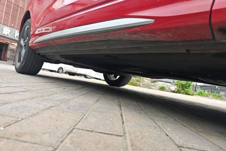 Used Audi Q3 2019 35 TFSI Fashion Dynamic Model Right Side Sill