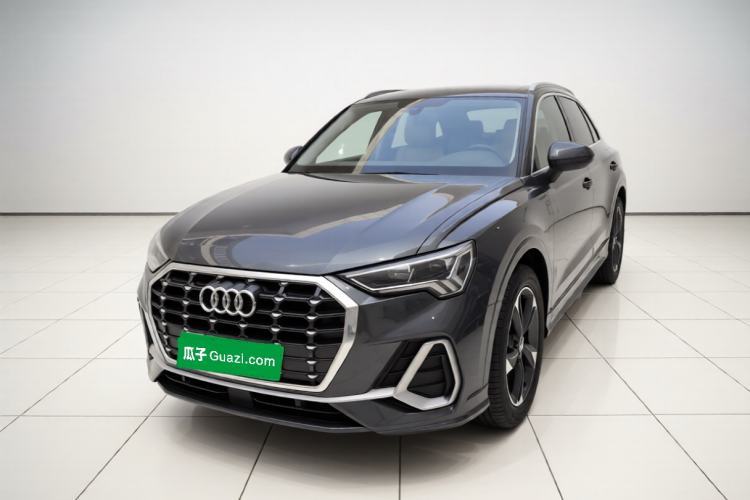 Used Audi Q3 2019 35 TFSI Fashion Dynamic Model Guazi used car, China used car export, Used car for sale, Used cars, Cheapest cars for sale