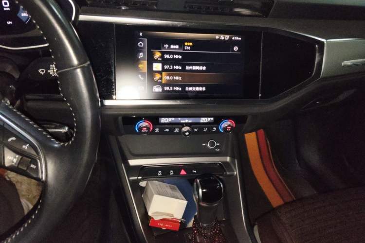 Used Audi Q3 2019 35 TFSI Fashionable and Elegant Model Audio And AC Panel