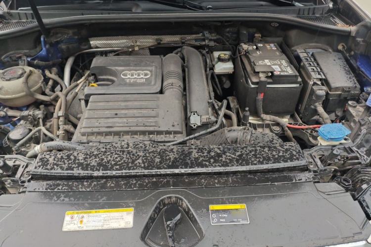 Used Audi Q3 2019 35 TFSI Fashion Dynamic Model Engine Bay