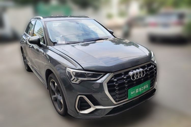 Used Audi Q3 2019 40 TFSI quattro Fashion Dynamic Model Front Right 45 Deg