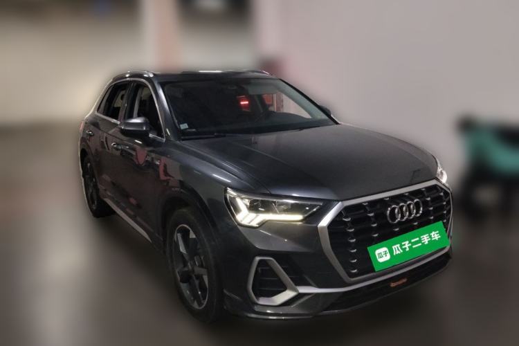 Used Audi Q3 2019 35 TFSI Fashionable and Elegant Model Front Right 45 Deg
