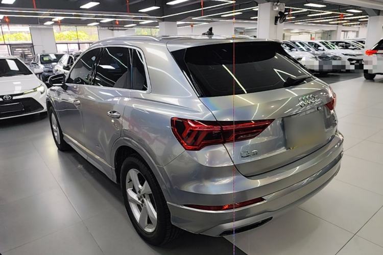 Used Audi Q3 2019 35 TFSI Advanced Style Edition Rear Left 45 Deg
