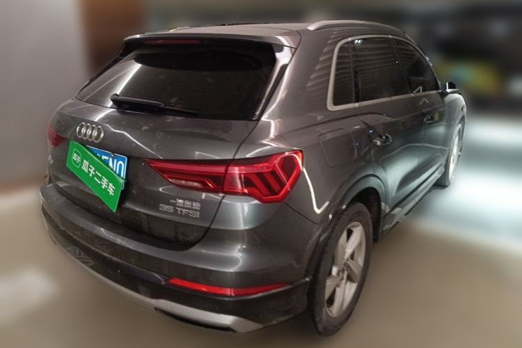 Used Audi Q3 2019 35 TFSI Advanced Style Edition Rear Right 45 Deg