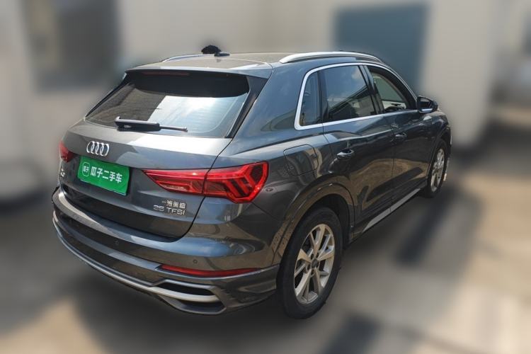 Used Audi Q3 2019 35 TFSI Advanced Dynamic Edition Rear Right 45 Deg