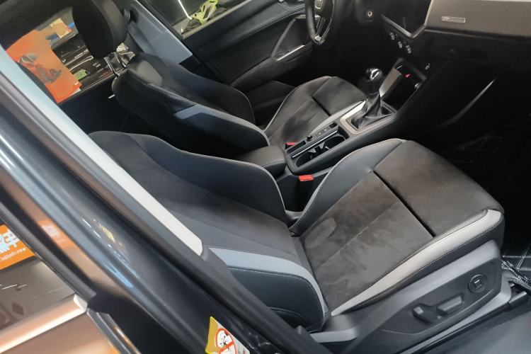 Used Audi Q3 2019 35 TFSI Advanced Dynamic Edition Right Front Seat