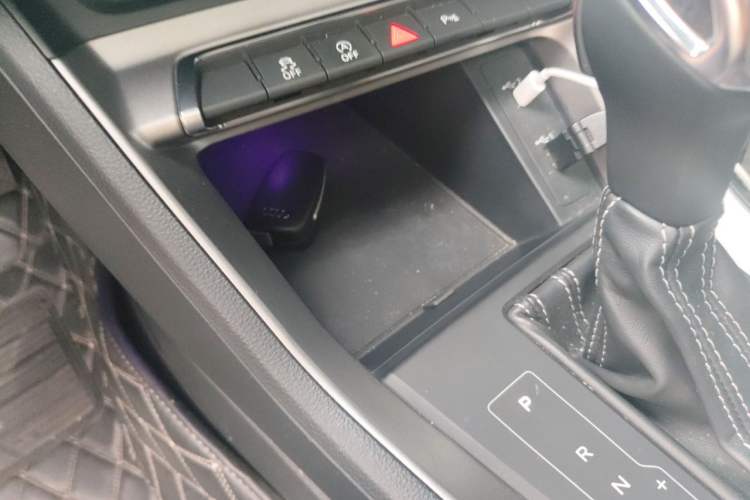 Used Audi Q3 2019 40 TFSI Fashion Dynamic Model Vehicle Key
