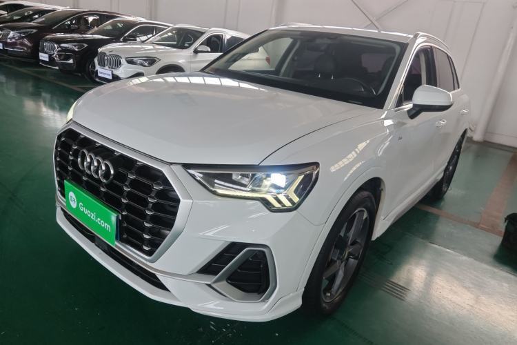 Used Audi Q3 2019 40 TFSI Fashion Dynamic Model Guazi used car, China used car export, Used car for sale, Used cars, Cheapest cars for sale