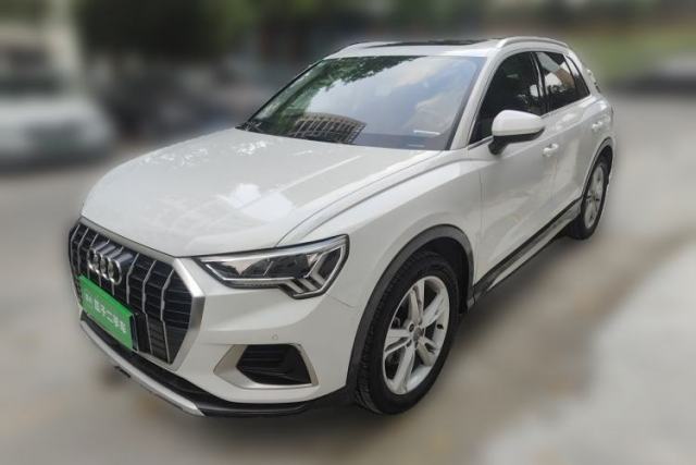 Used Audi Q3 2019 40 TFSI Fashionable and Elegant Model