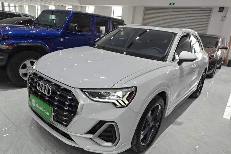 Used Audi Q3 2019 35 TFSI Fashion Dynamic Model Guazi used car, China used car export, Used car for sale, Used  cars, Cheapest cars for sale
