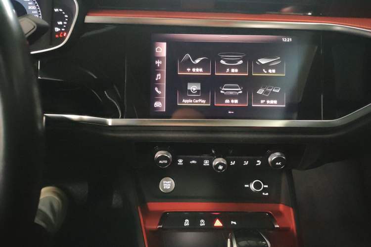 Used Audi Q3 2019 35 TFSI Fashion Dynamic Model Audio And AC Panel