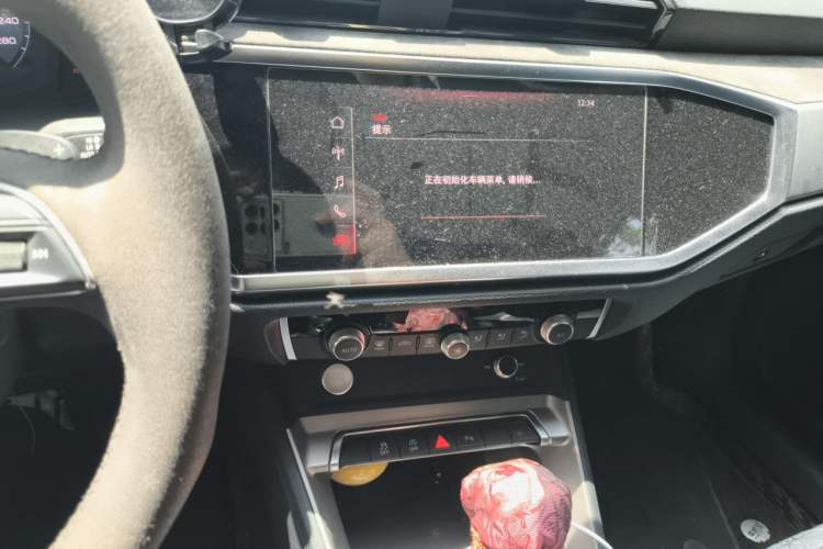 Used Audi Q3 2019 35 TFSI Fashion Dynamic Model Audio And AC Panel