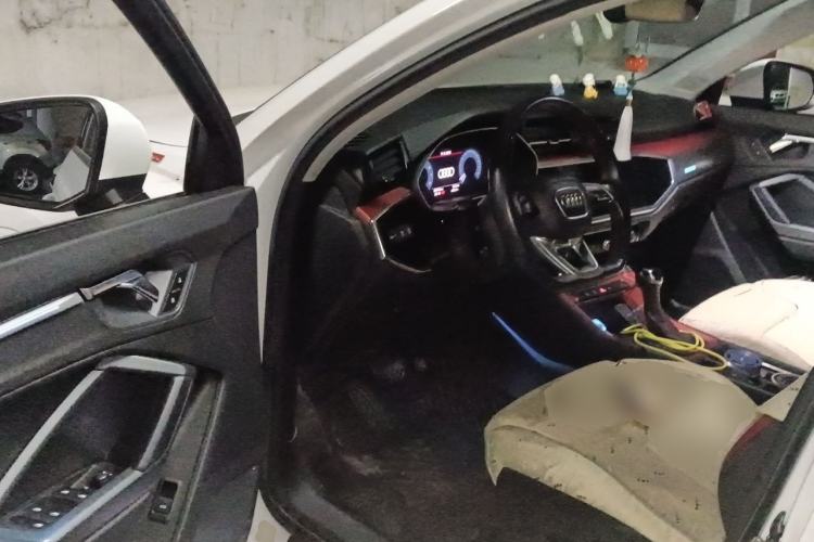 Used Audi Q3 2019 40 TFSI Fashion Dynamic Model Driver Seat
