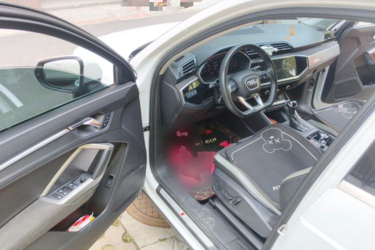 Used Audi Q3 2019 40 TFSI Fashion Dynamic Model Driver Seat