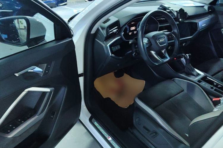 Used Audi Q3 2019 35 TFSI Fashion Dynamic Model Driver Seat