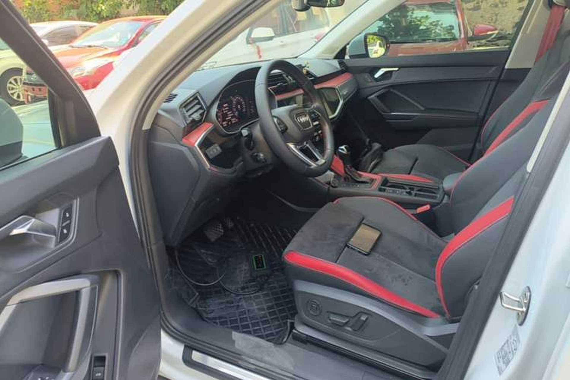 Used Audi Q3 2019 35 TFSI Advanced Dynamic Edition Driver Seat