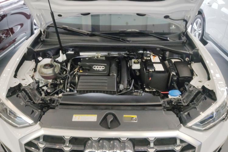 Used Audi Q3 2019 35 TFSI Advanced Dynamic Edition Engine Bay