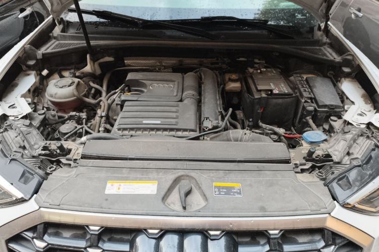 Used Audi Q3 2019 35 TFSI Fashion Dynamic Model Engine Bay