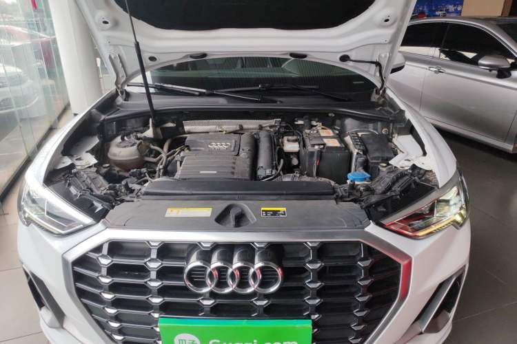 Used Audi Q3 2019 35 TFSI Advanced Dynamic Edition Engine Bay