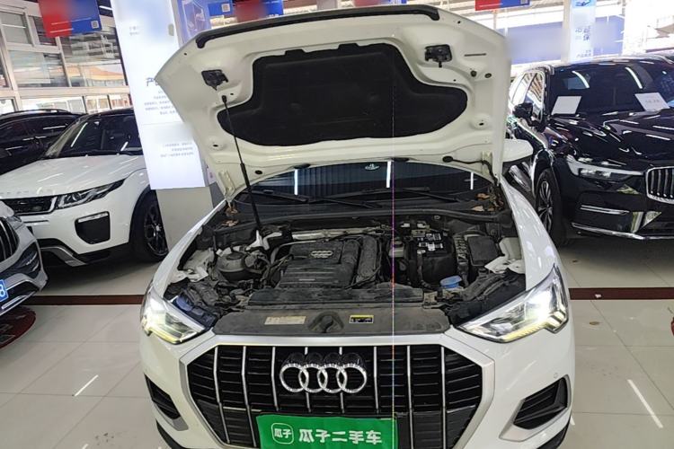 Used Audi Q3 2019 35 TFSI Advanced Style Edition Engine Bay