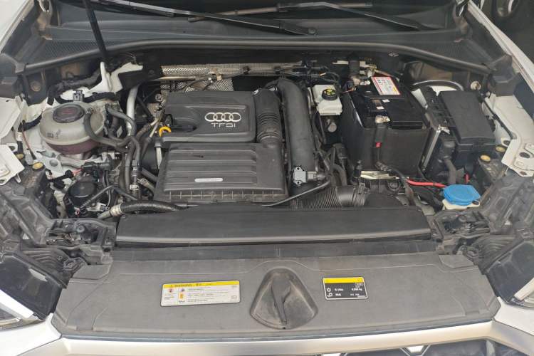 Used Audi Q3 2019 35 TFSI Advanced Dynamic Edition Engine Bay