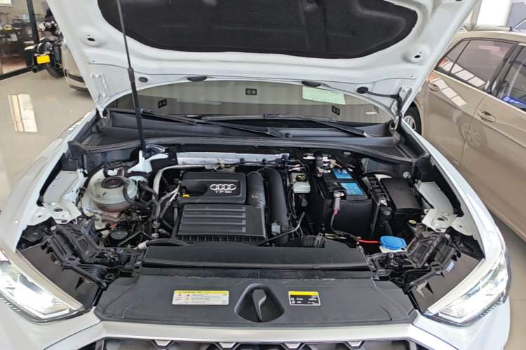 Used Audi Q3 2019 35 TFSI Advanced Dynamic Edition Engine Bay