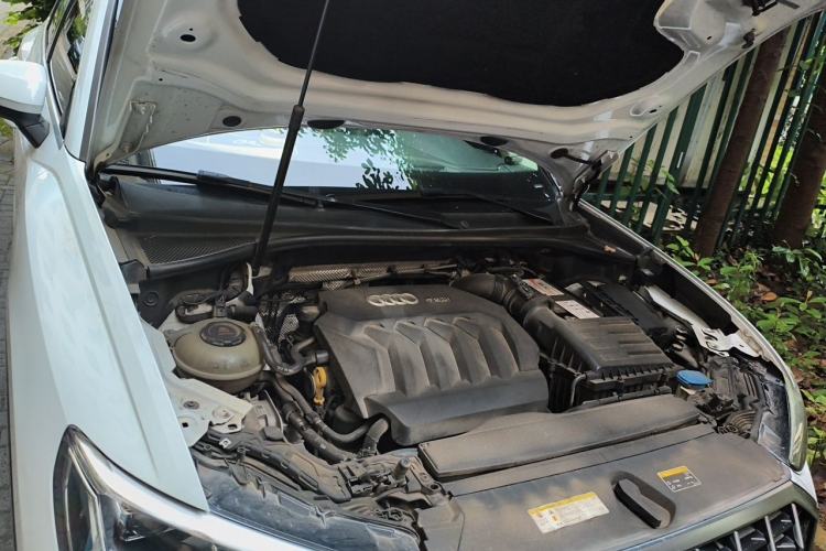 Used Audi Q3 2019 40 TFSI Fashionable and Elegant Model Engine Bay