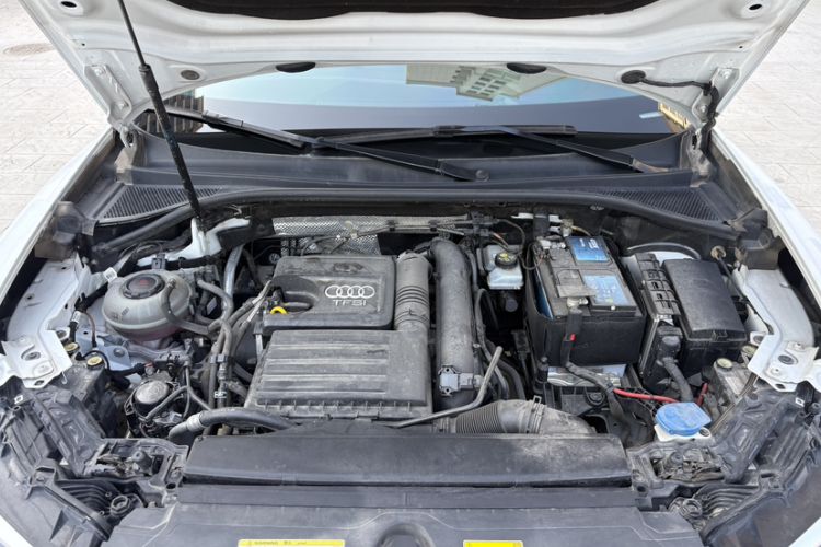Used Audi Q3 2019 35 TFSI Advanced Dynamic Edition Engine Bay